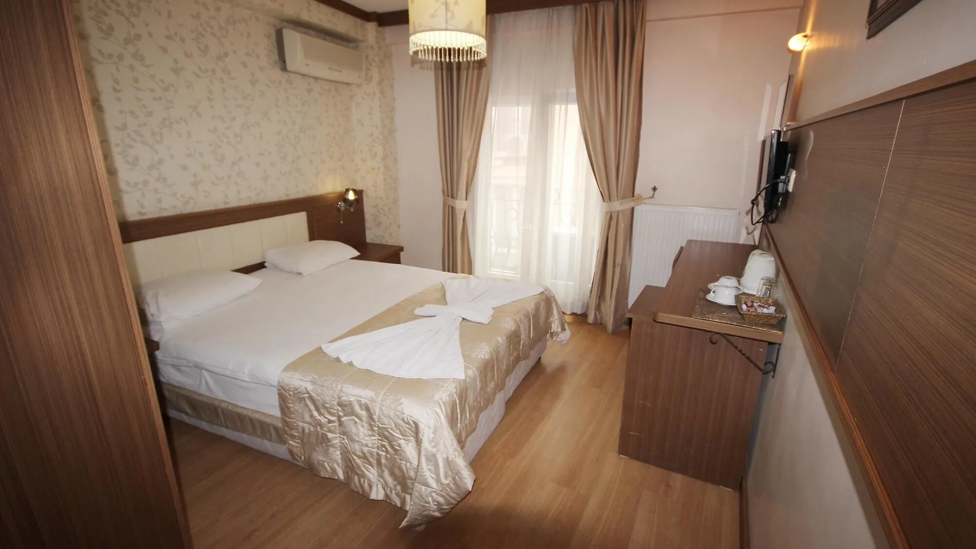 Flower Palace Hotel Istanbul 2*,  Turkey
